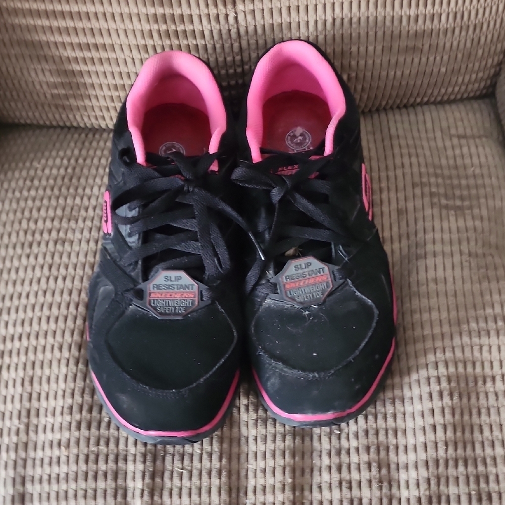 Black and Pink Slip Resistant Sneakers